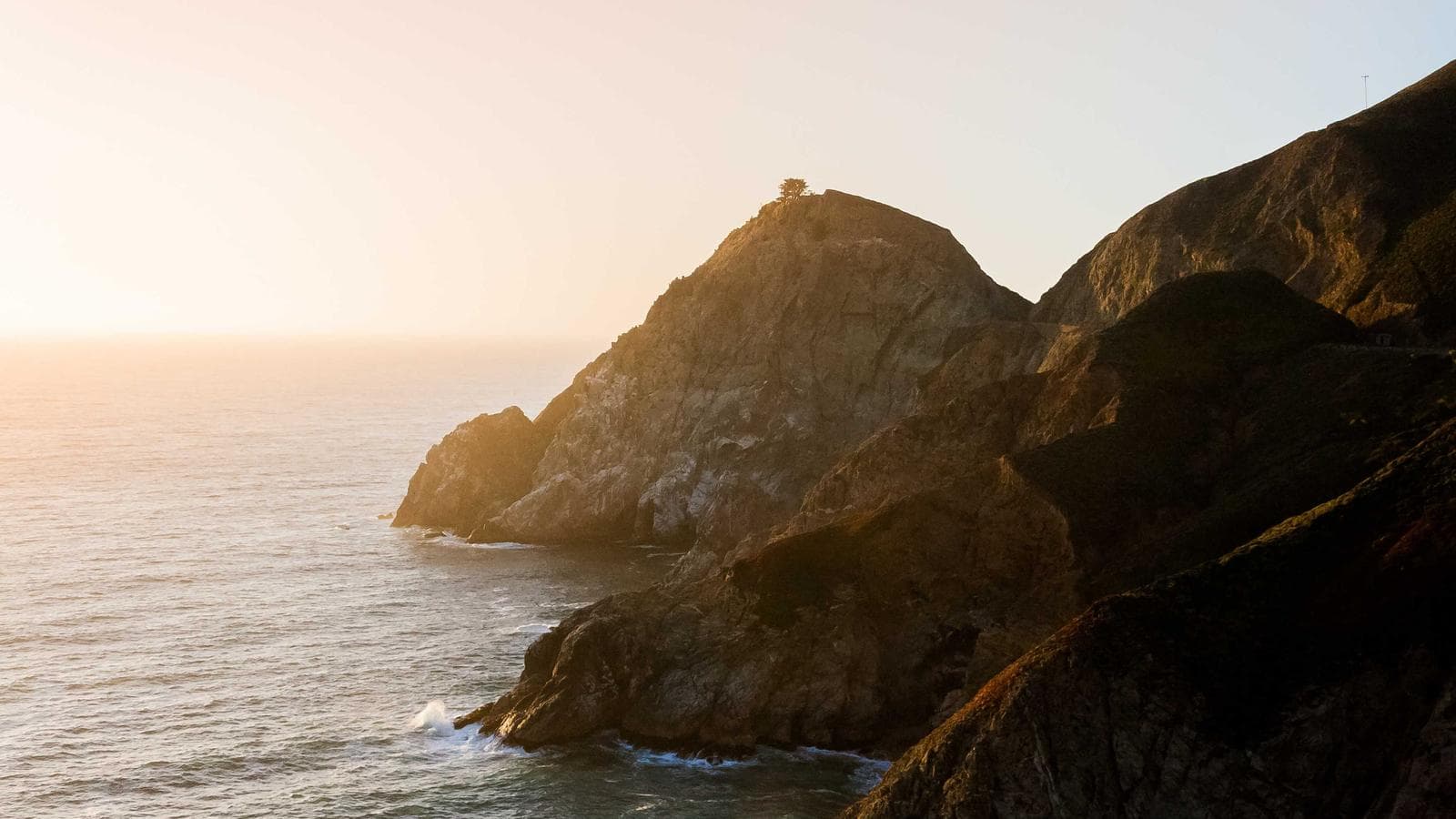 Dari Brief WhatsApp ke Kalender Konten: Workflow Social Media Agency yang Di-boost AI — Cognitype blog thumbnail